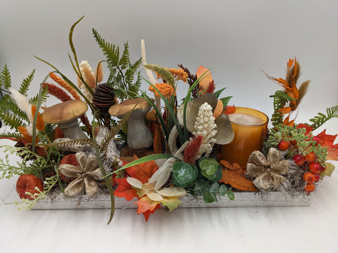 Herbstgesteck Teelicht Pilz Physalis orange