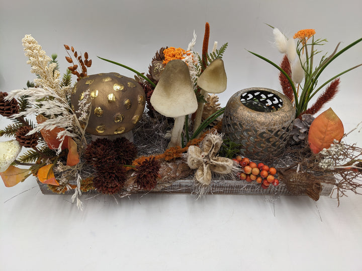 Herbstgesteck Teelicht Pilz Zapfen gold