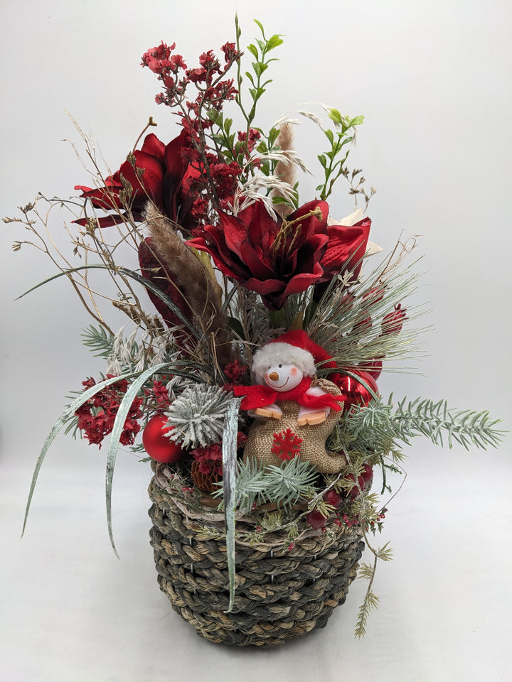 Weihnachtsgesteck Kugel Männchen Amaryllis rot