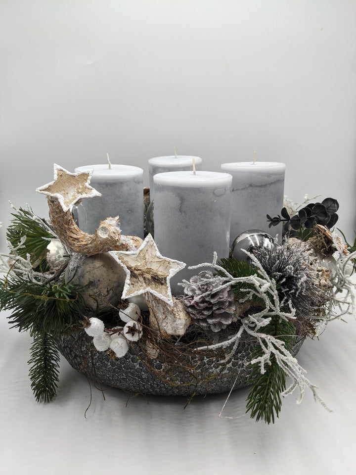 Adventsgesteck Kugel Stern Protea silber