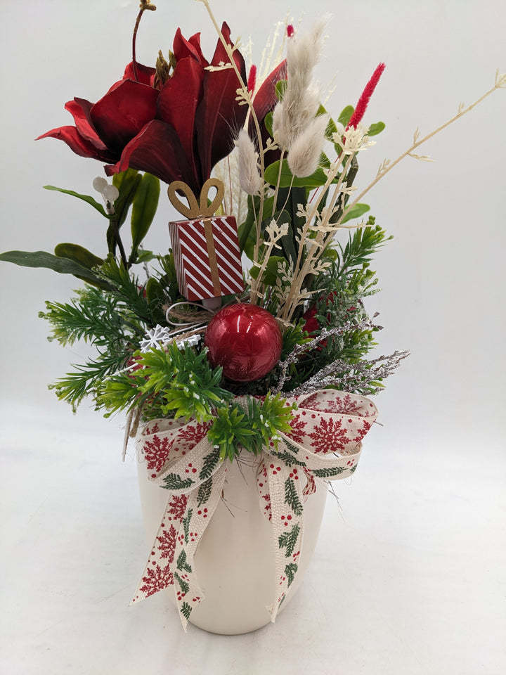 Weihnachtsgesteck Kugel Geschenk Amaryllis rot