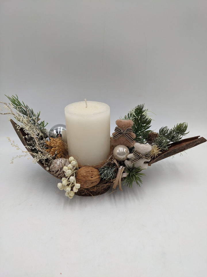 Weihnachtsgesteck Kugel Zapfen Teddy creme