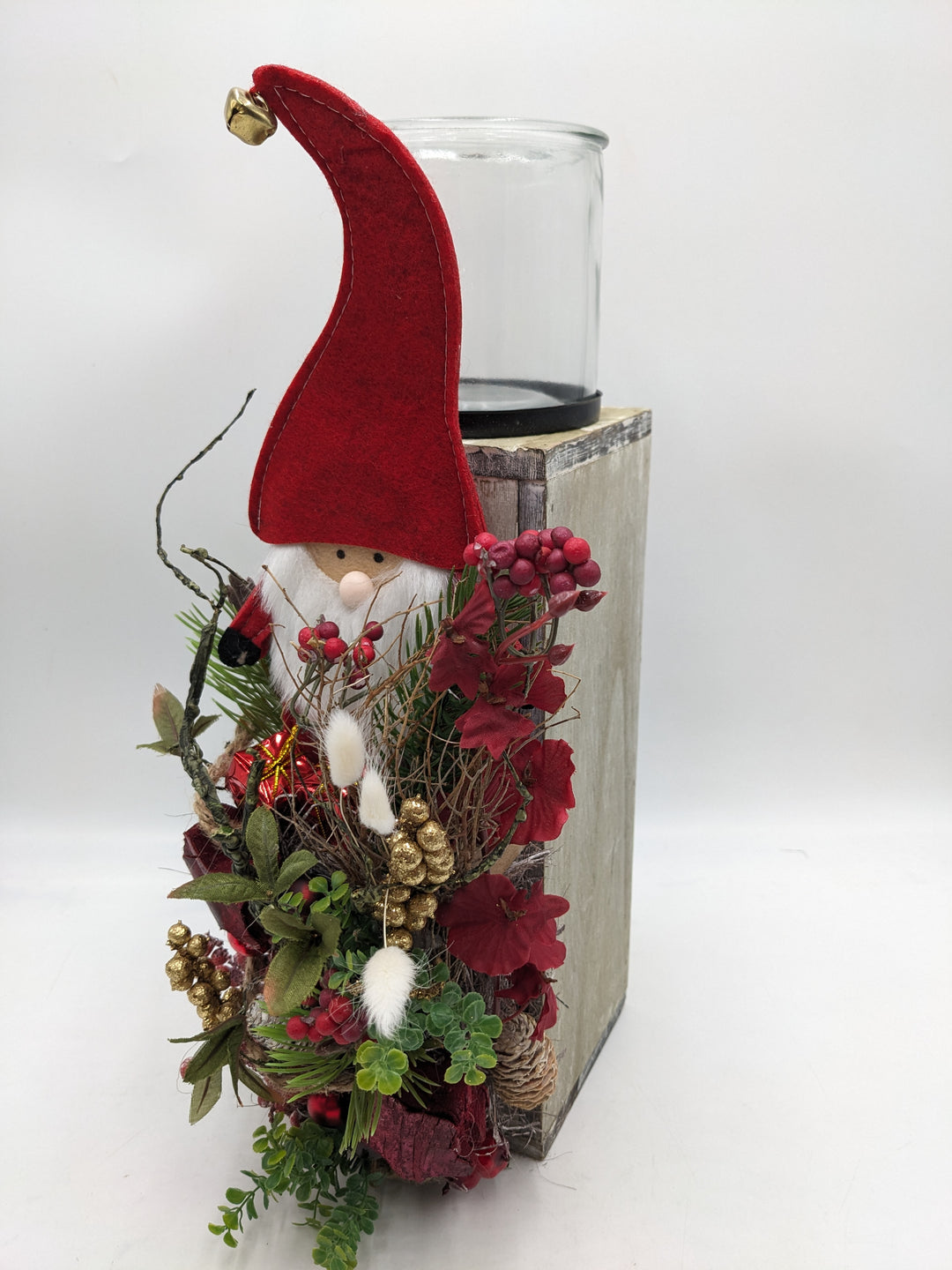 Weihnachtsgesteck Teelicht Weihnachtsmann rot