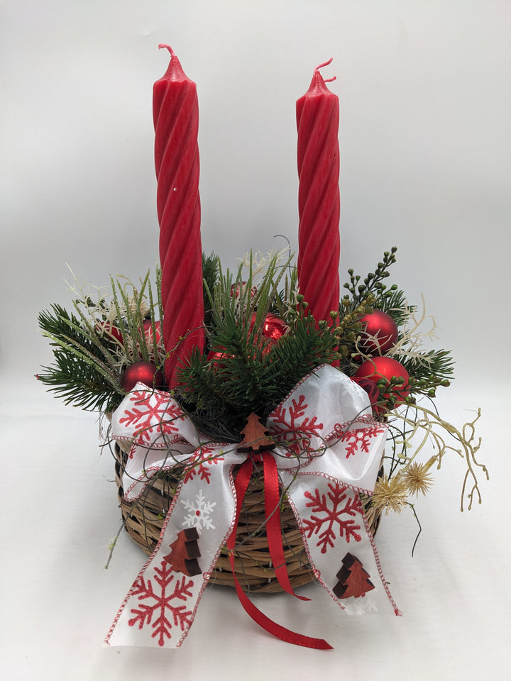 Weihnachtsgesteck Schleife Kugel Stern rot