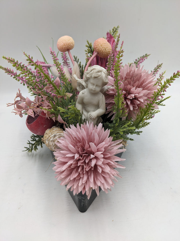 Trauergesteck Chrysantheme Engel Heide rosa