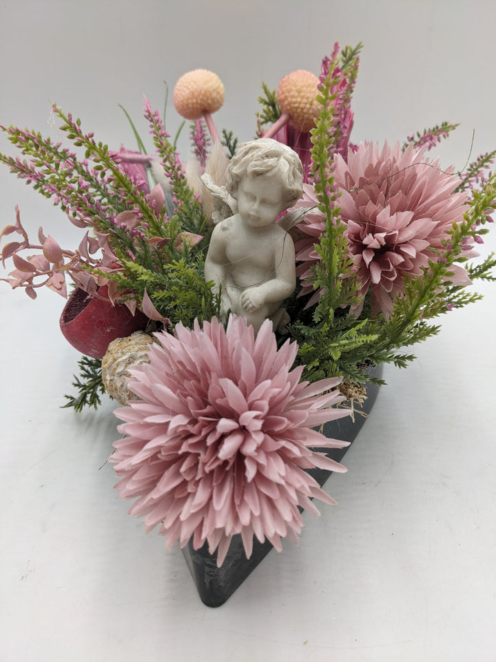 Trauergesteck Chrysantheme Engel Heide rosa