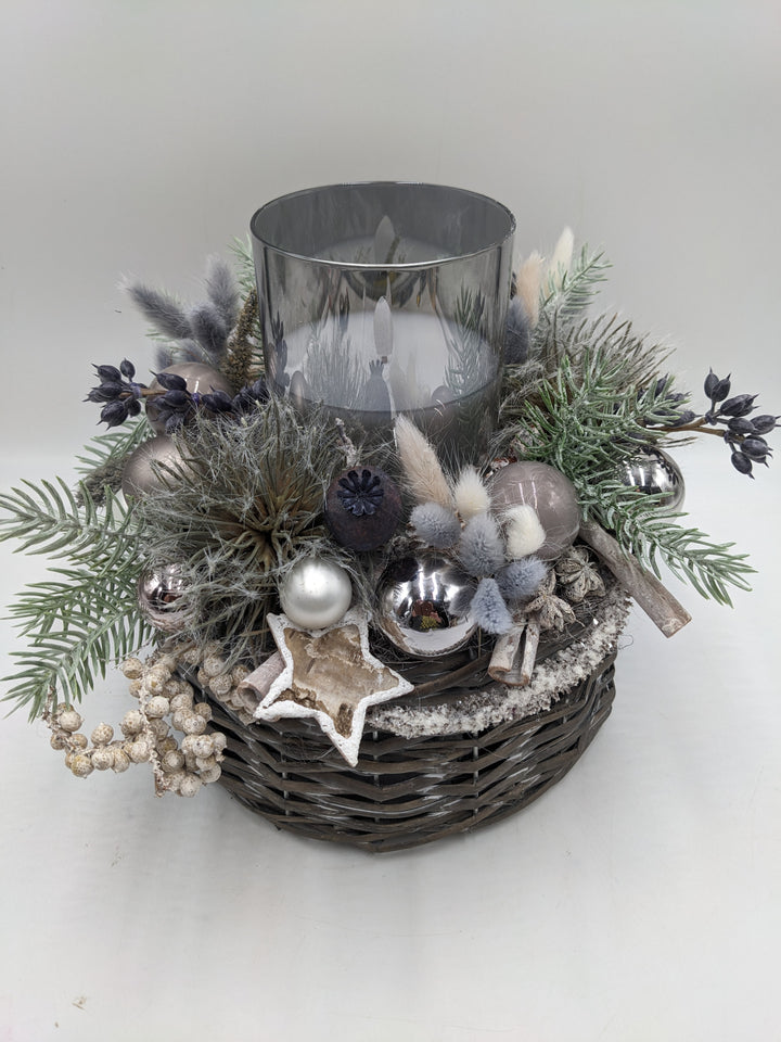 Weihnachtsgesteck LED Teelicht Kugel Stern grau