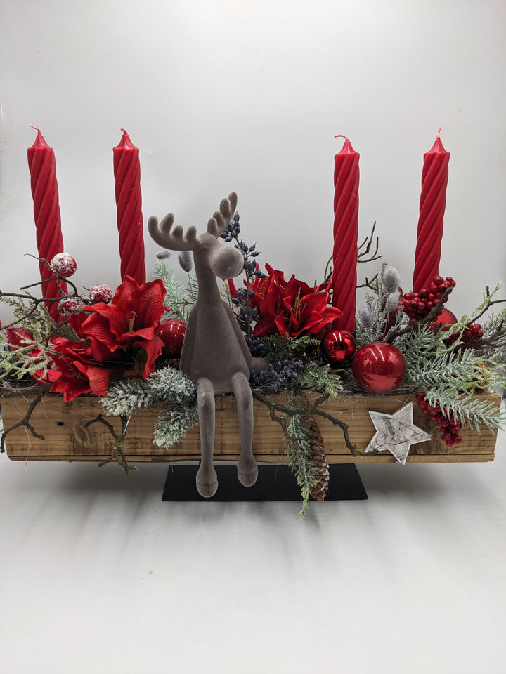 Adventsgesteck Kugel Elch Amaryllis rot