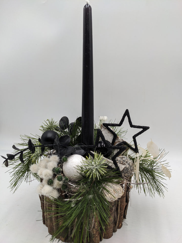 Weihnachtsgesteck Kugel Stern Kiefer schwarz