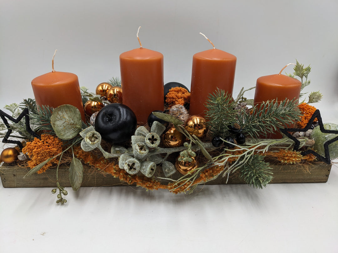 Adventsgesteck Kugel Stern orange