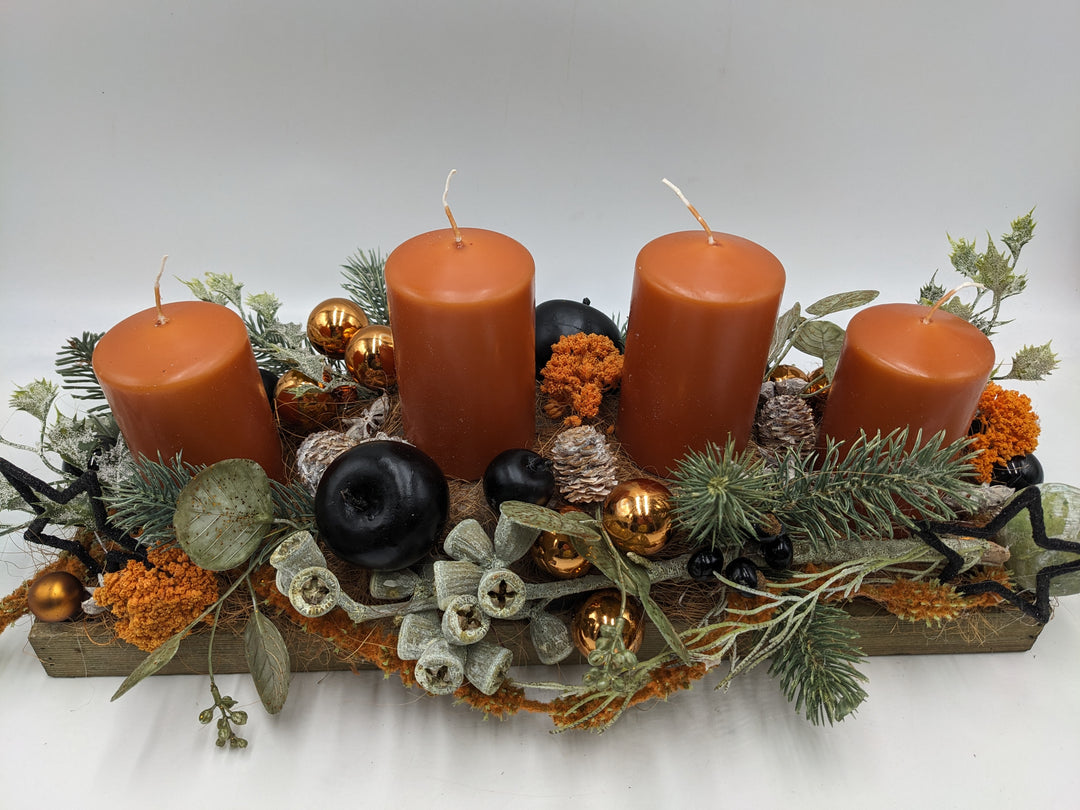 Adventsgesteck Kugel Stern orange