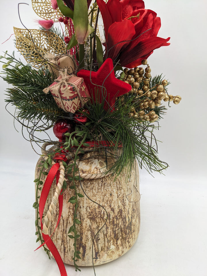 Weihnachtsgesteck Kugel Stern Amaryllis rot