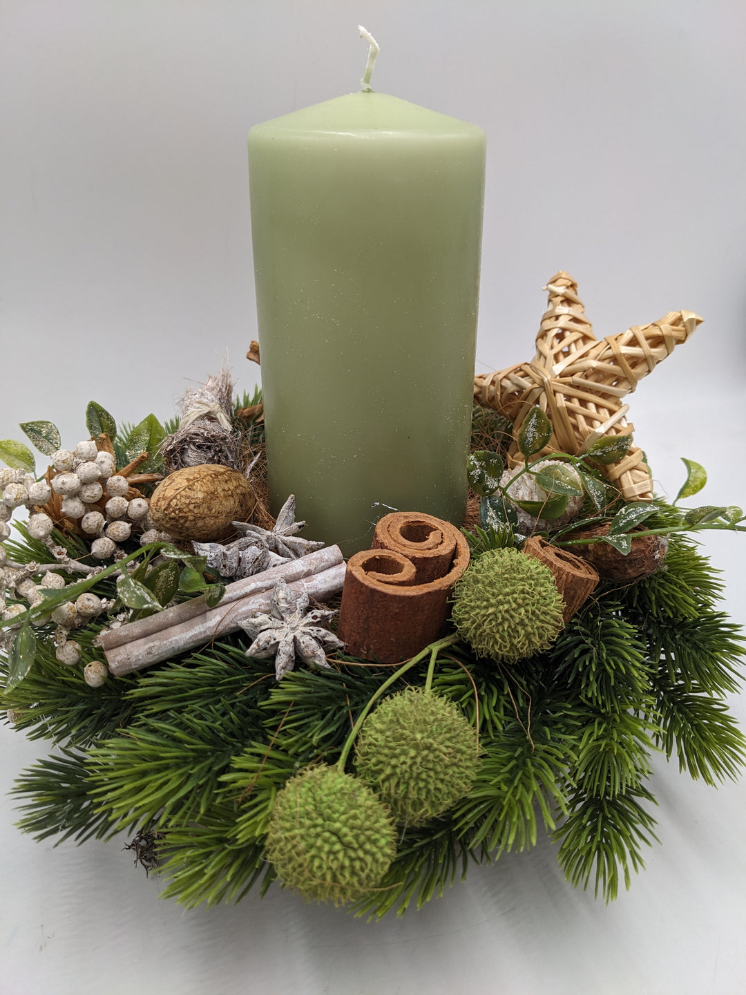 Wintergesteck Stern Zapfen grün