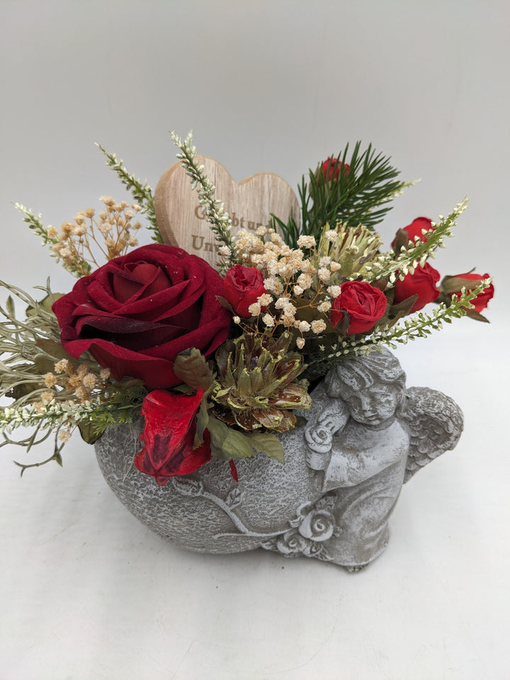 Trauergesteck Herz Engel Rose rot