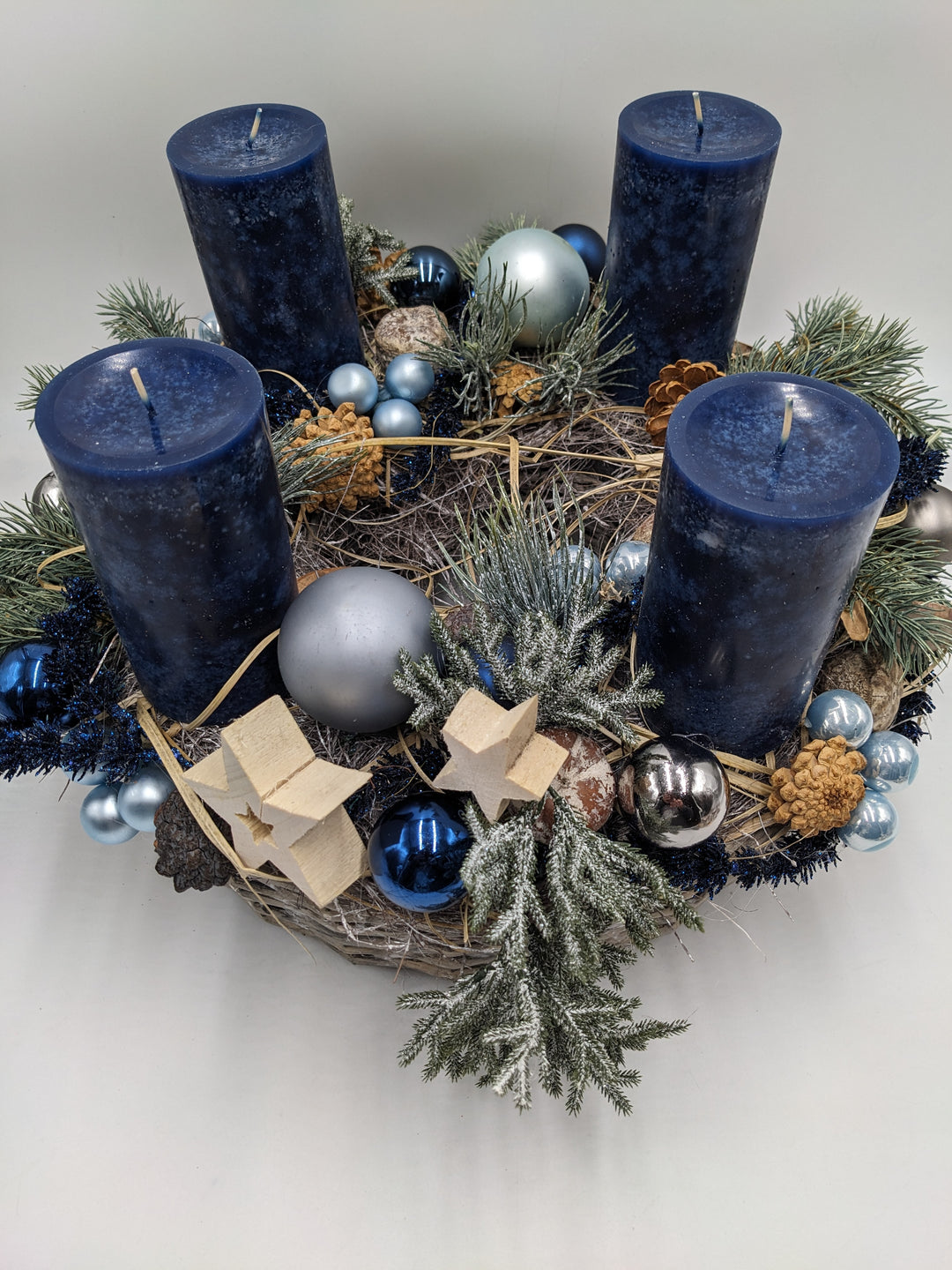 Adventskranz Kugel Stern Zapfen blau