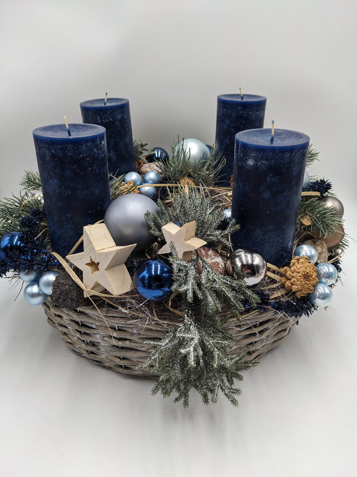 Adventskranz Kugel Stern Zapfen blau
