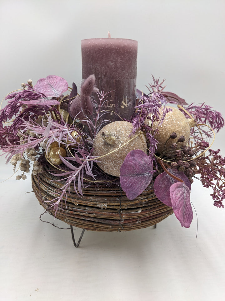 Weihnachtsgesteck Kugel Beiwerk rosa