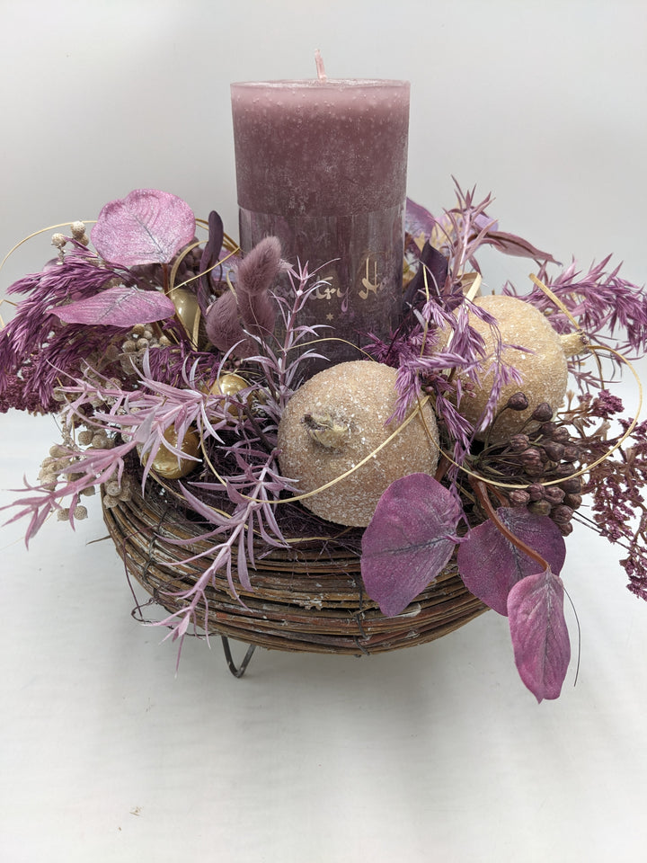 Weihnachtsgesteck Kugel Beiwerk rosa