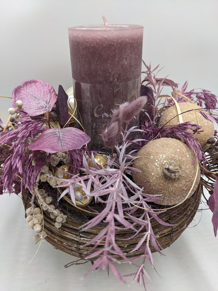 Weihnachtsgesteck Kugel Beiwerk rosa