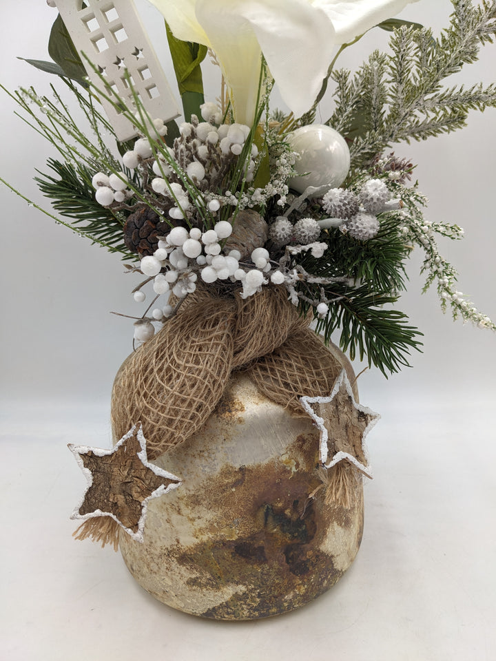 Weihnachtsgesteck Kugel Stern Amaryllis weiß
