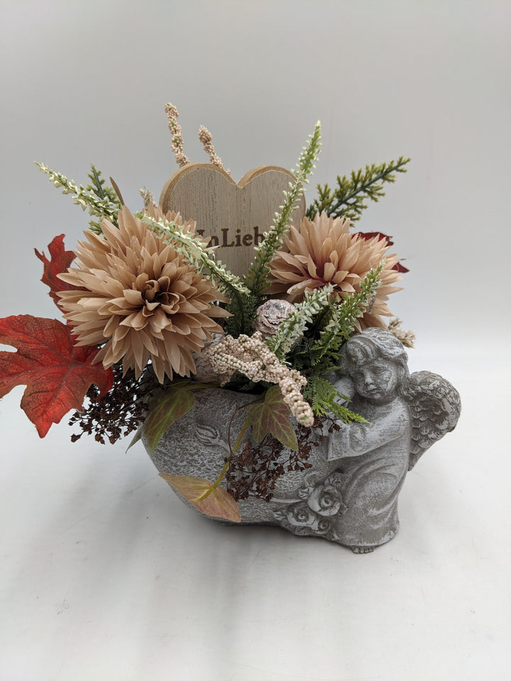 Trauergesteck in Liebe Engel Heide apricote
