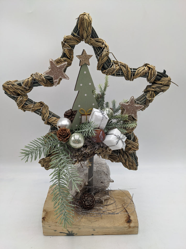 Weihnachtsgesteck LED Stern Zapfen Tannenbäumchen natur