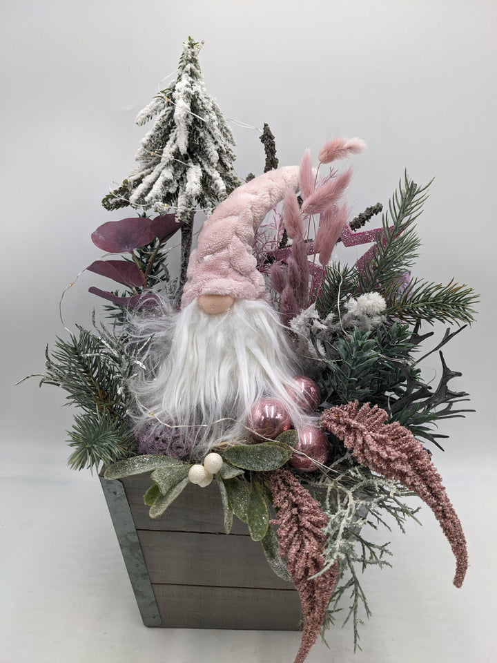 Weihnachtsgesteck LED Kugeln Wichtel Tannenbäumchen rosa