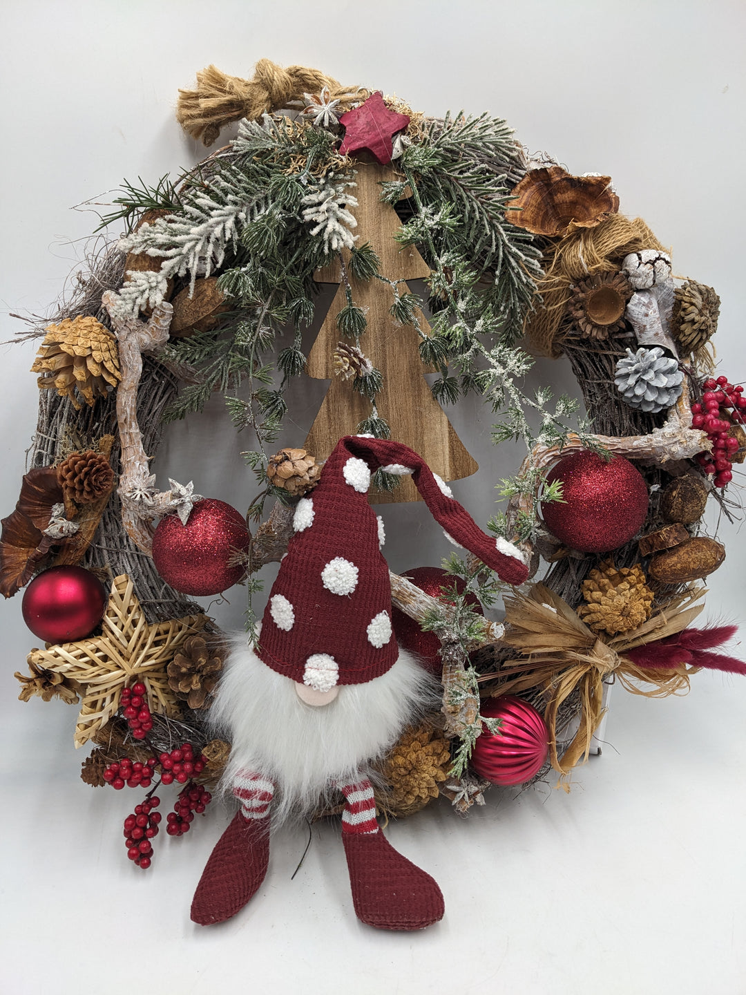 Türkranz Kugel Wichtel Tannenbaum rot