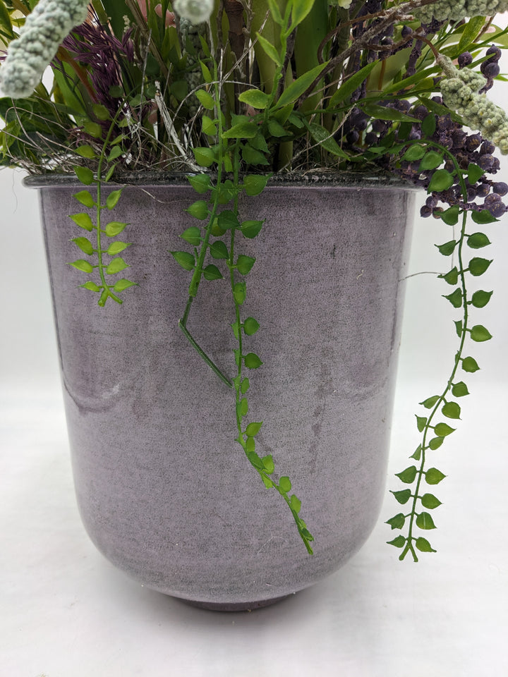 Frühlingsgesteck Tulpe Blüte flieder