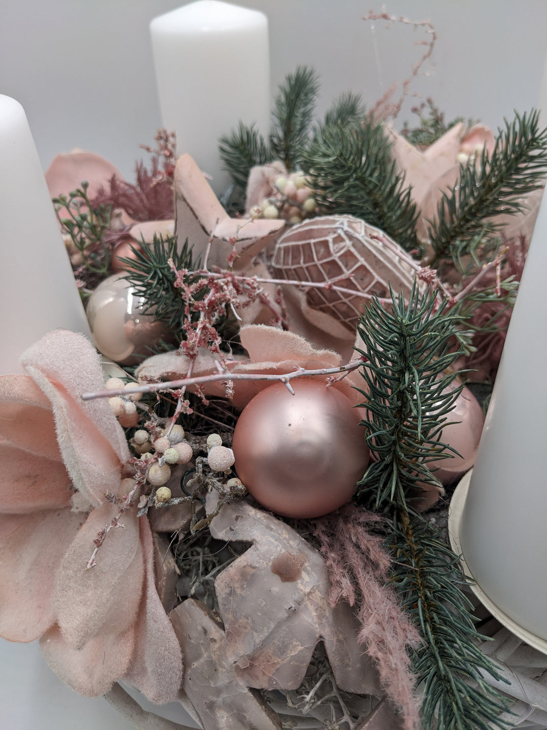 Adventskranz Kugel Stern Magnolie rosa