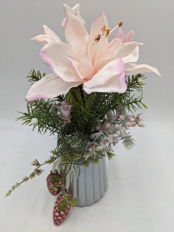 Wintergesteck Vase Amaryllis Zapfen rosa