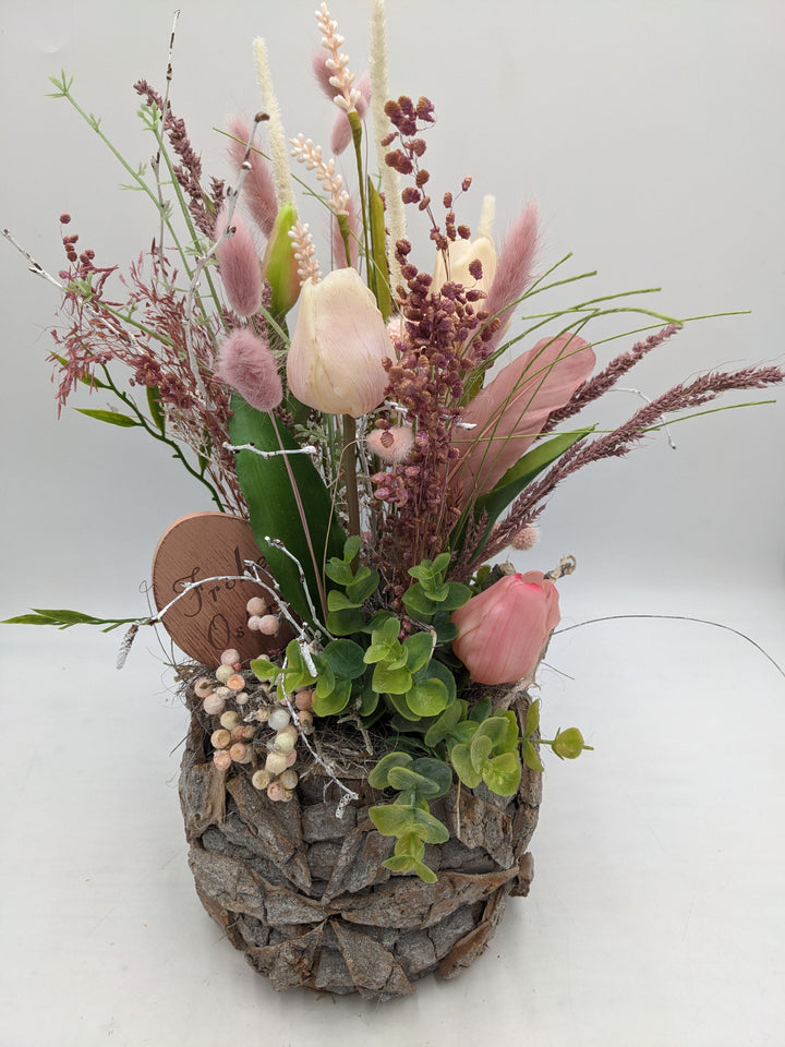 Ostergesteck Frühlingsgesteck Tulpen Gräser Feder rosa