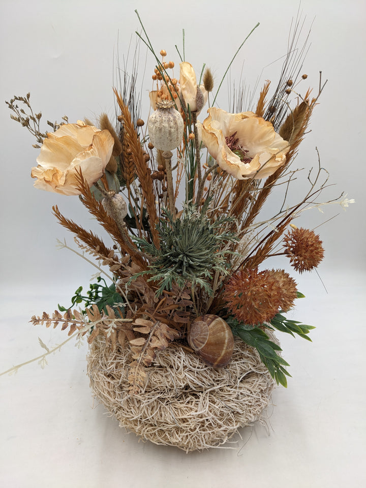 Herbstgesteck Mohn Gräser Schnecke apricote