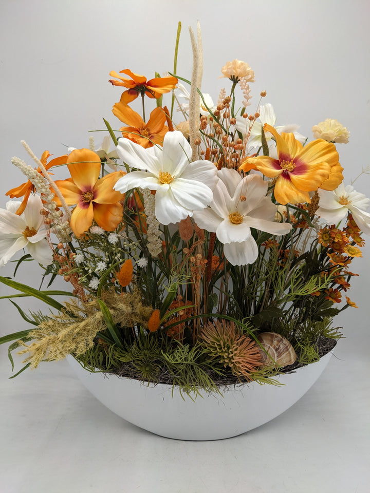 Sommergesteck Blüten orange weiss