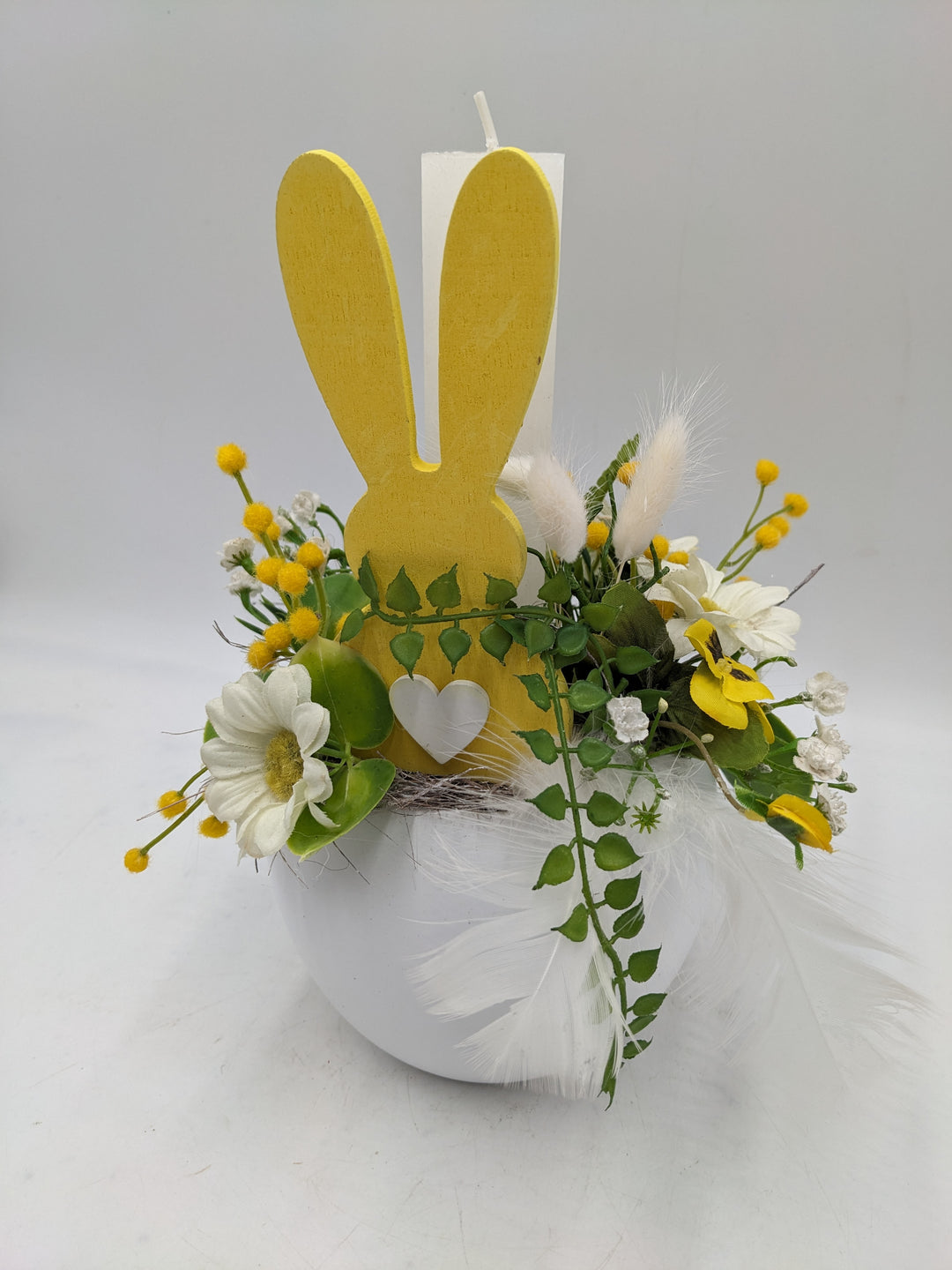 Ostergesteck Frühlingsgesteck Kerze Gräser gelb weiss