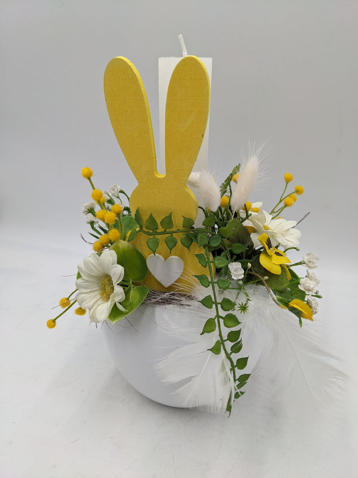 Ostergesteck Frühlingsgesteck Kerze Gräser gelb weiss