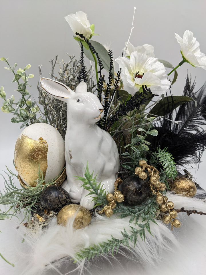 Ostergesteck Frühlingsgesteck Eier schwarz weiss gold