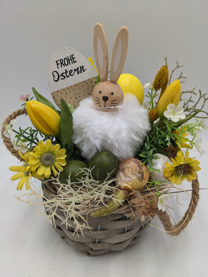 Ostergesteck Frühlingsgesteck Tulpen Gräser Hase gelb