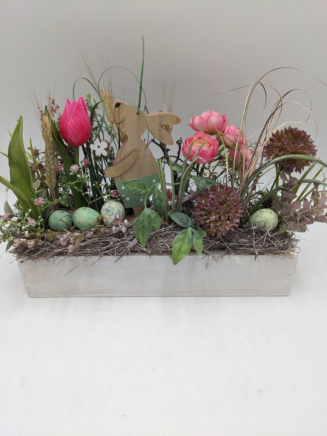 Ostergesteck Frühlingsgesteck Tulpen Gräser rosa mint