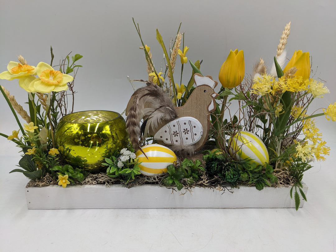 Ostergesteck Frühlingsgesteck Teelicht Huhn Tulpen gelb