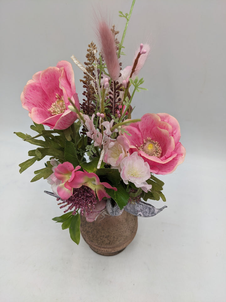 Frühlingsgesteck Vase Mohn Gräser rosa