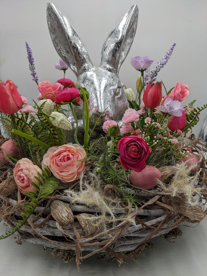 Ostergesteck Frühlingsgesteck Tulpen silber rosa