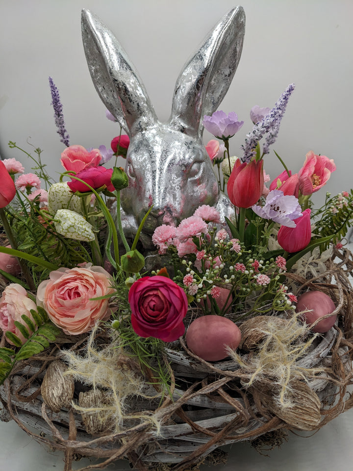 Ostergesteck Frühlingsgesteck Tulpen silber rosa