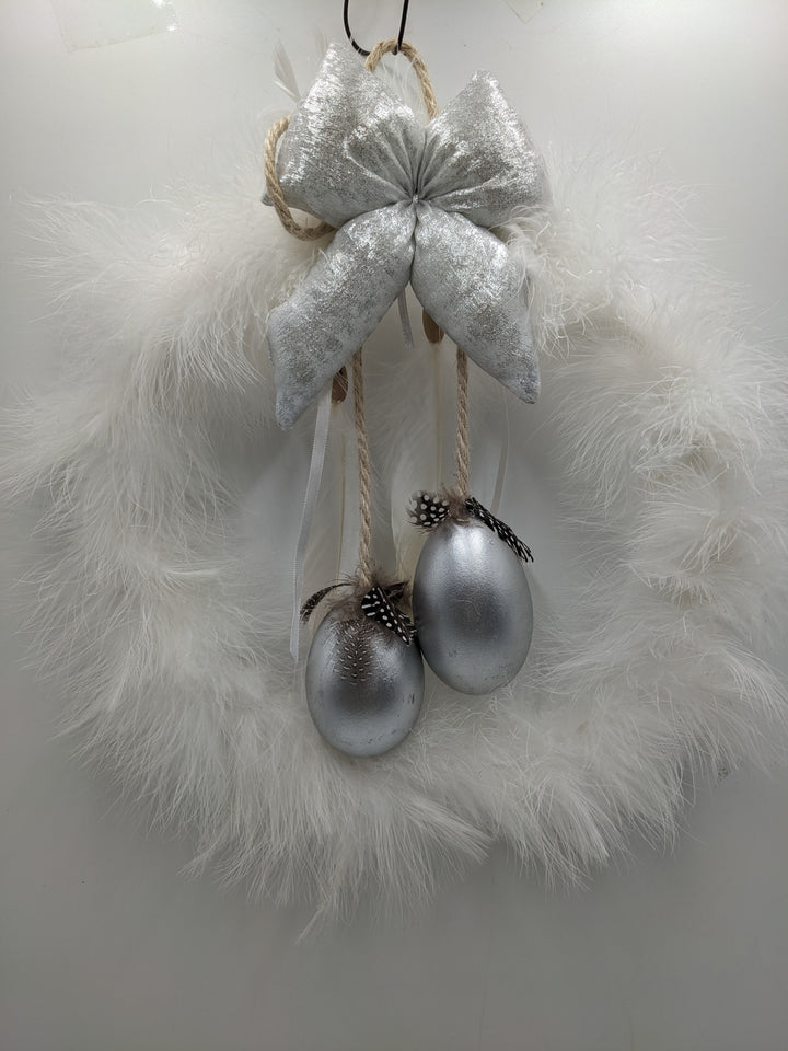 Türkranz Ostern silber weiss Federn Eier
