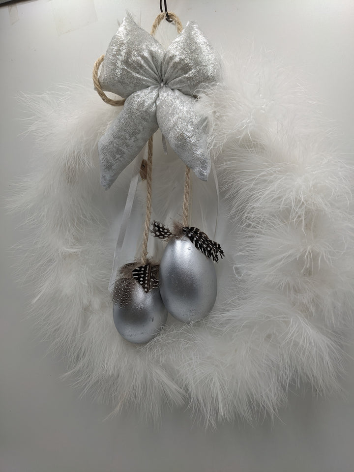 Türkranz Ostern silber weiss Federn Eier