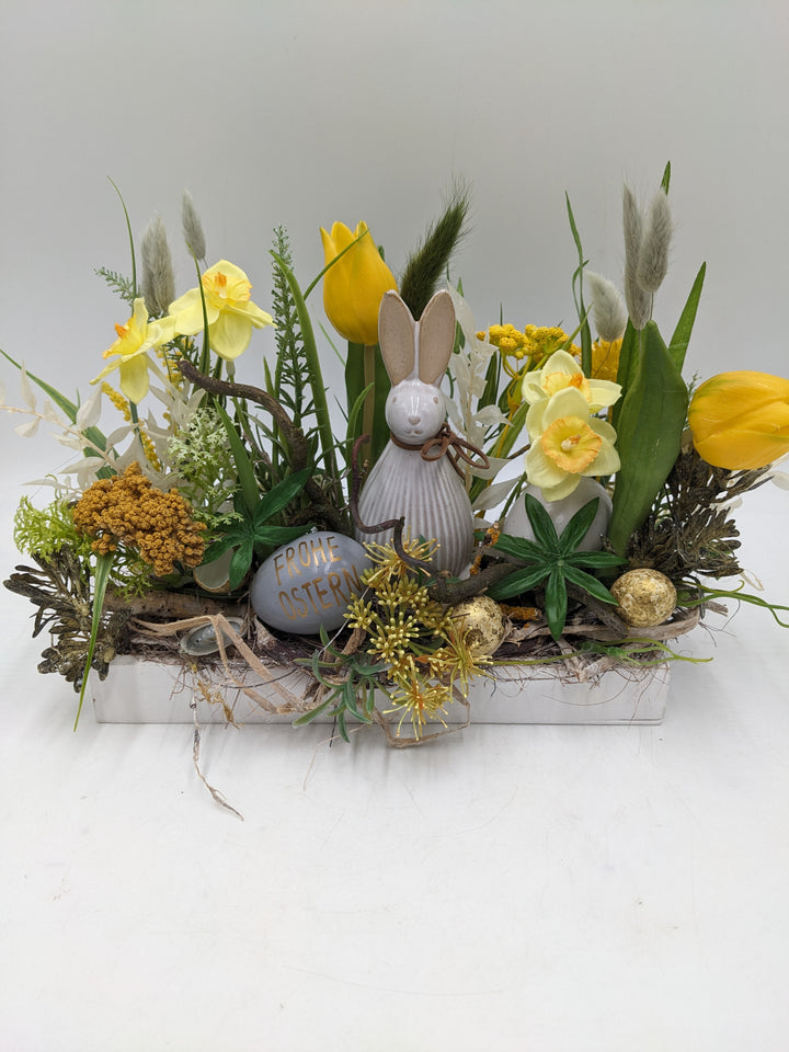 Ostergesteck Frühlingsgesteck Tulpen Narzissen gelb