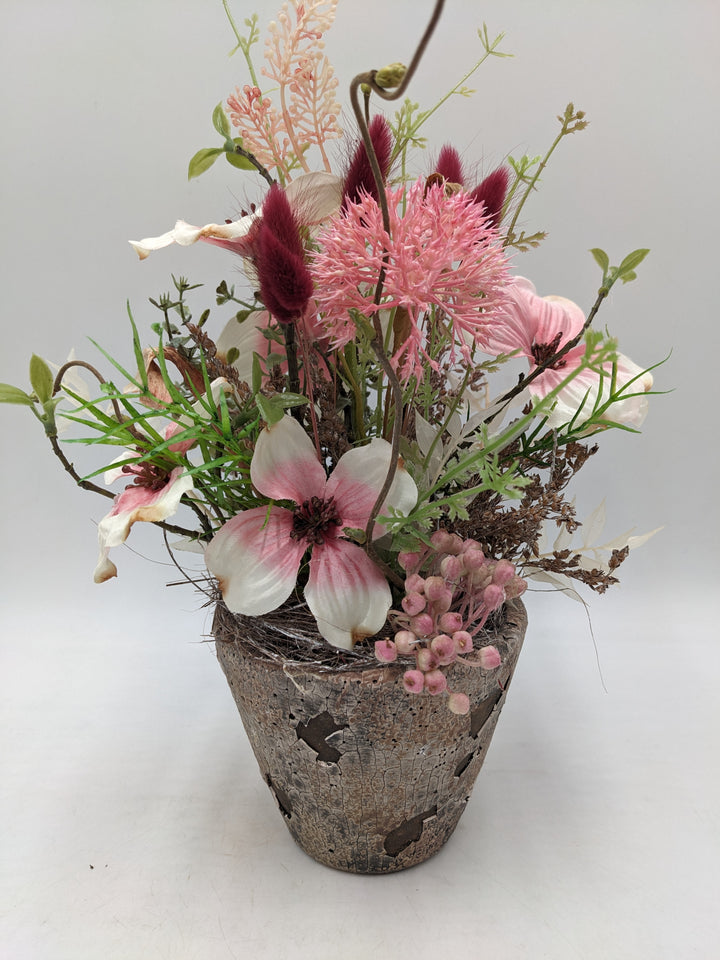 Frühlingsgesteck Gräser rosa