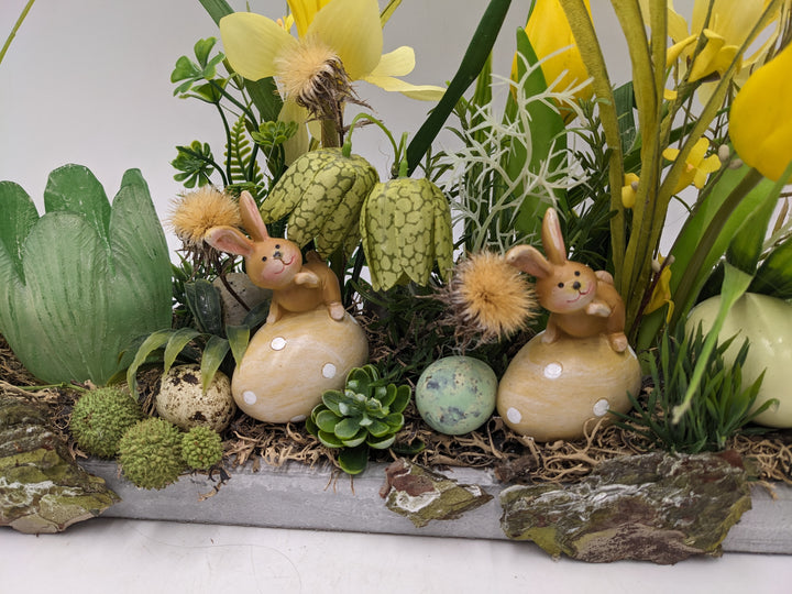 Ostergesteck Frühlingsgesteck Teelicht Tulpen gelb