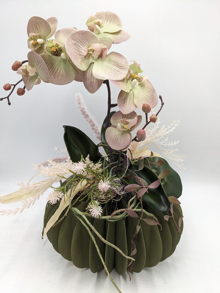 Orchideengesteck Frühling Gräser grün rosa
