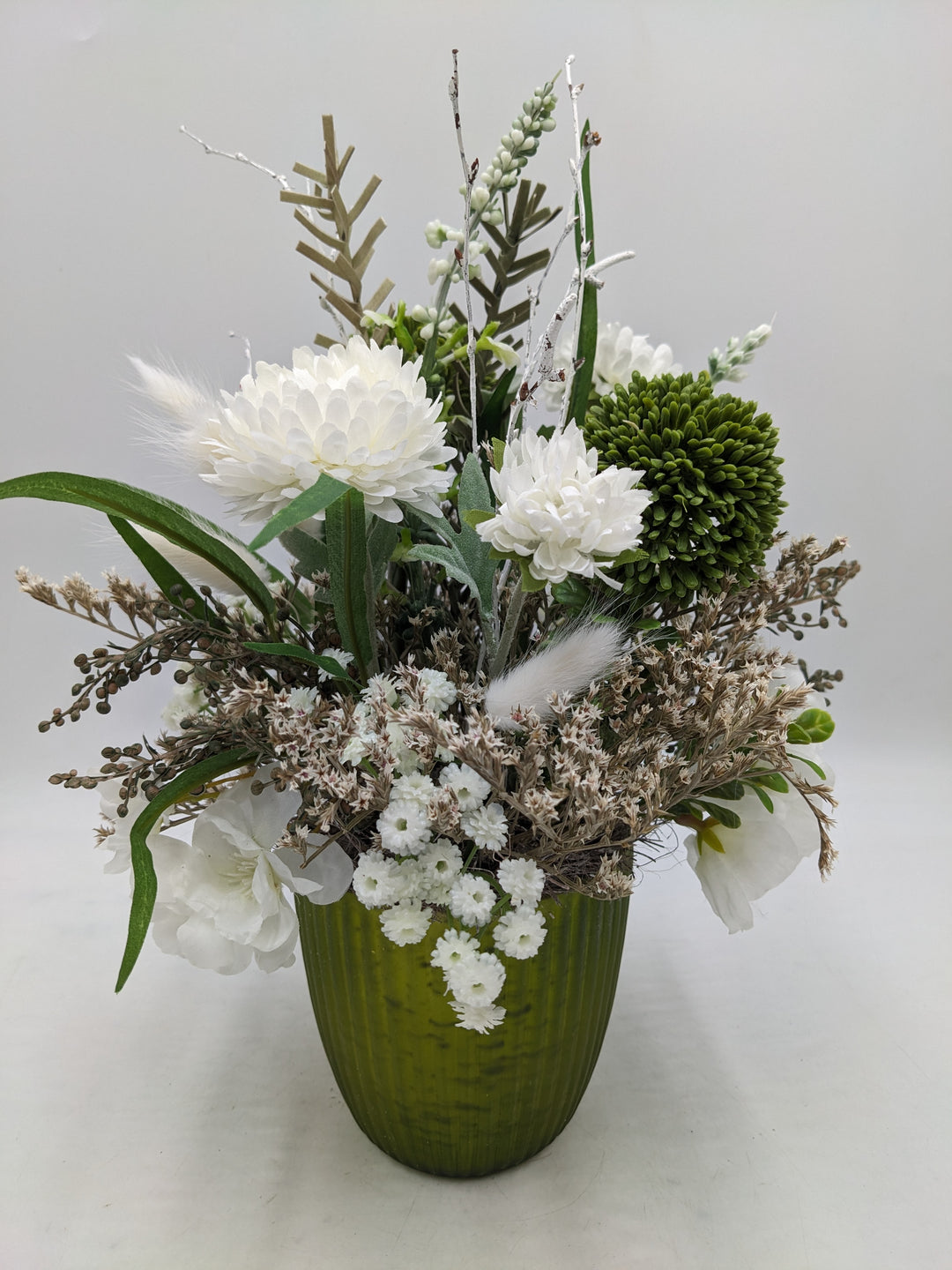 Sommergesteck Allium grün weiss
